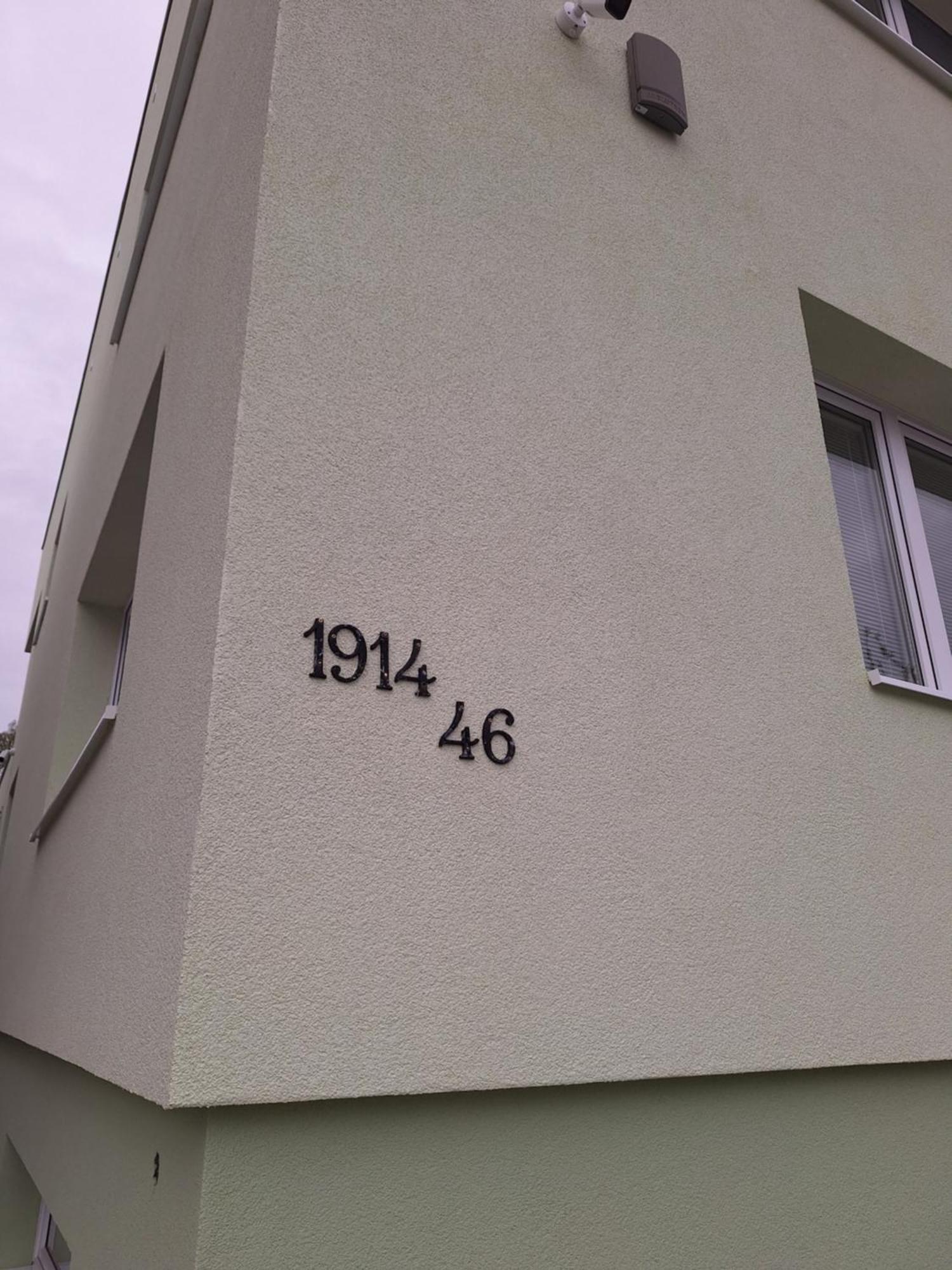 Apartmanovy Dom Stummerova Topoľčany المظهر الخارجي الصورة